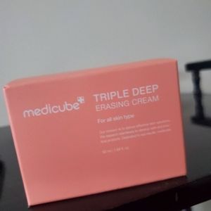 MEDICUBE Triple Deep Erasing Cream